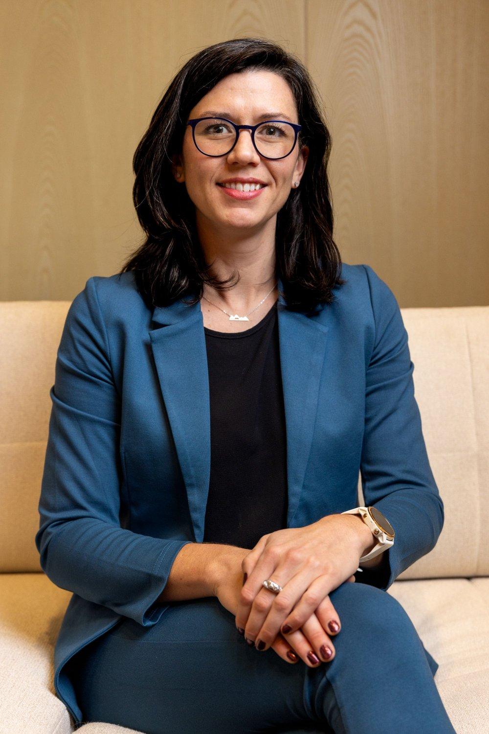 carousel-hero-element image-12