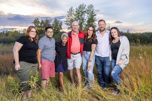 mobile - carousel-hero-element image-2