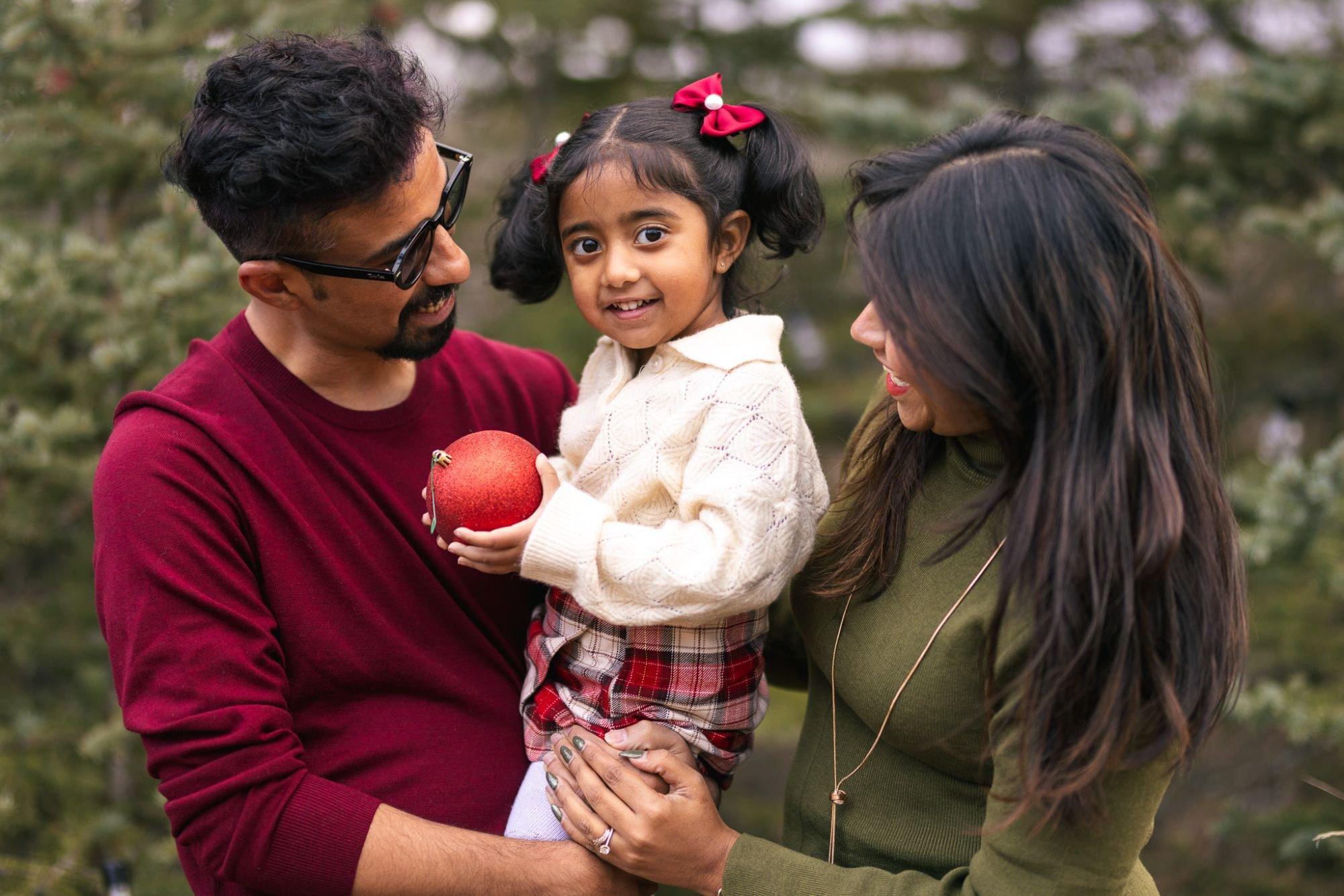 carousel-hero-element image-0